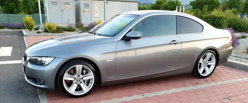 BMW 335