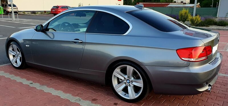 BMW 335